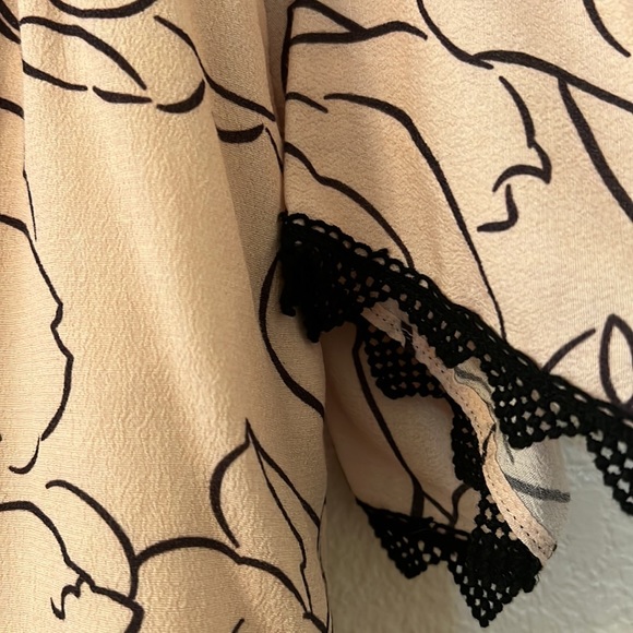 Line & Dot romper XS - Picture 3 of 6